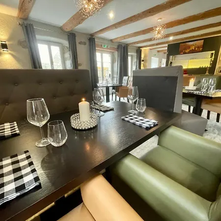 Chabanettes & Отель *