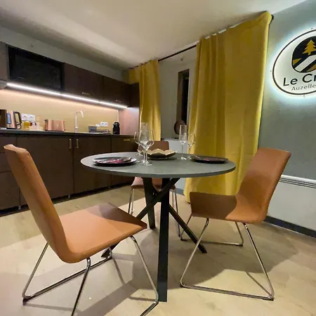 Отель Chabanettes & *