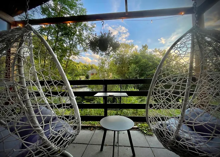 Отель Chabanettes & *